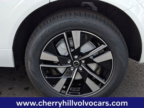 New 2026 Volvo XC60 B5 Plus w/ Protection Package Premier image 6