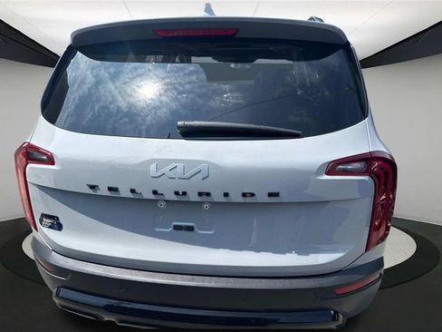 Used 2022 Kia Telluride SX w/ SX Prestige Package image 6