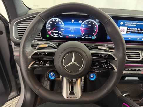 Certified 2025 Mercedes-Benz GLE 53 AMG 4MATIC image 18