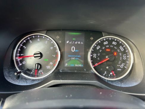 Used 2021 Toyota RAV4 XLE Premium FWD image 23