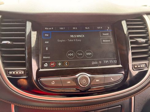 Used 2018 Chevrolet Trax LT w/ Driver Confidence Package FWD image 35