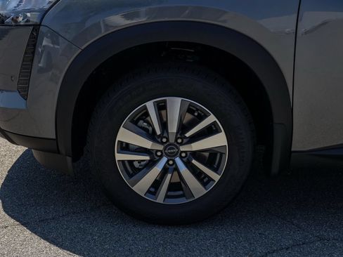 New 2026 Nissan Pathfinder SL FWD image 11
