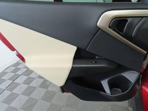 Used 2025 BMW X3 xDrive30i w/ Premium Package image 28