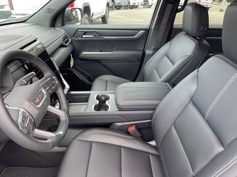 New 2026 GMC Acadia Elevation w/ Black Edition image 11