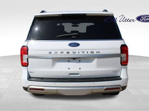 Used 2024 Ford Expedition Max XLT AWD/4WD image 6