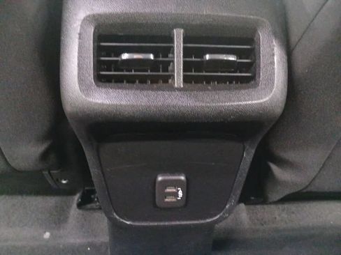 Used 2019 Chevrolet Equinox LS w/ LPO, Cargo Package FWD image 30
