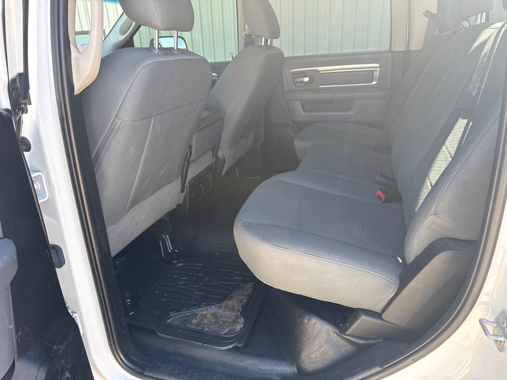 Used 2018 RAM 3500 SLT AWD/4WD image 22