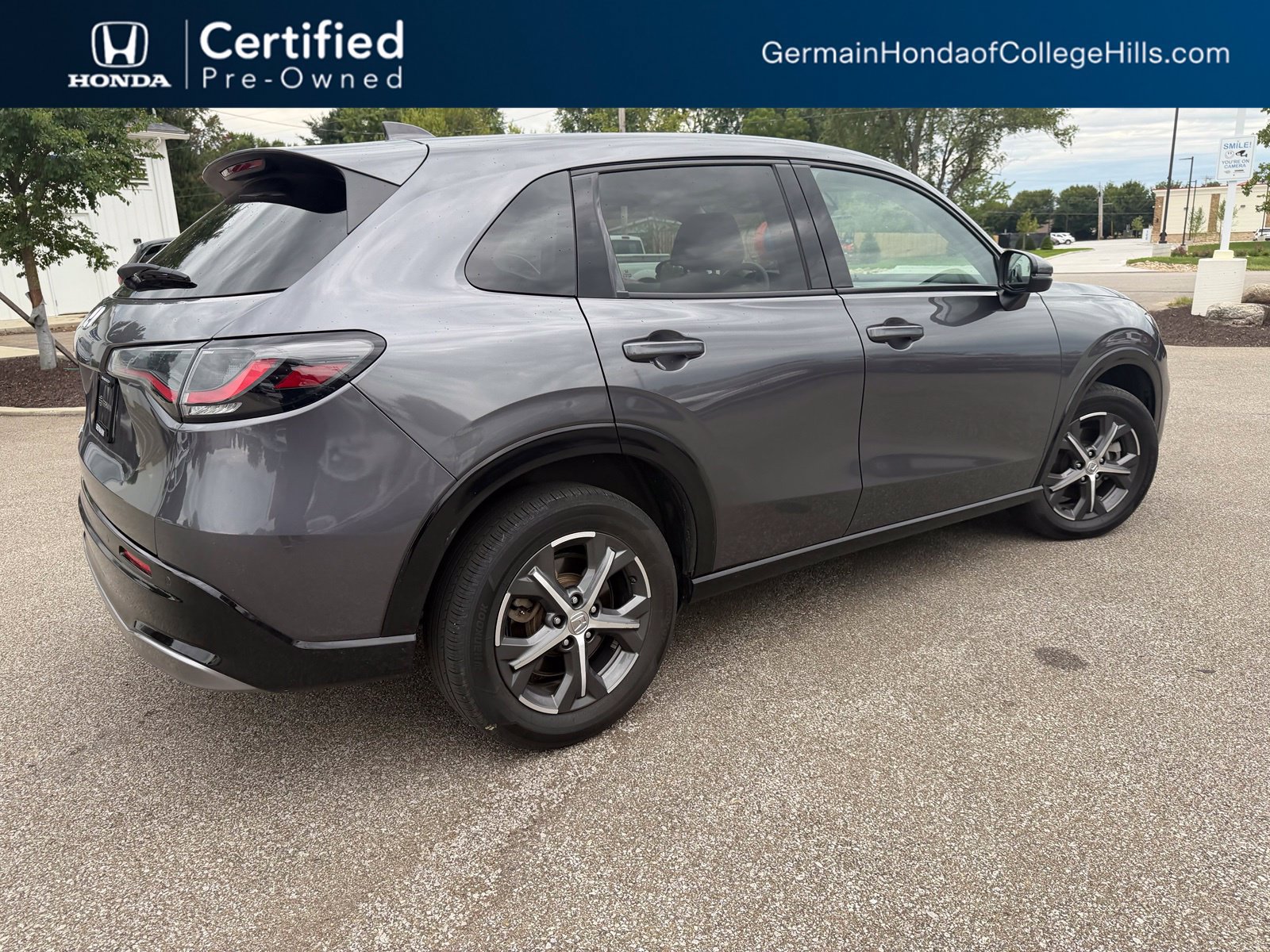 Certified 2024 Honda HR-V EX-L image 2