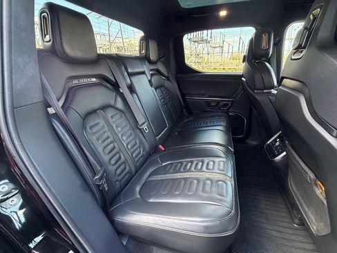 Used 2022 Rivian R1T Adventure image 22