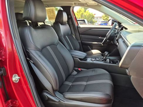 Used 2025 MAZDA CX-50 AWD 2.5 S w/ Premium Package image 31