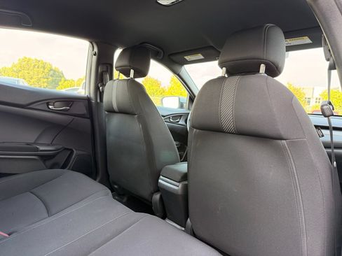 Used 2018 Honda Civic Sport image 21