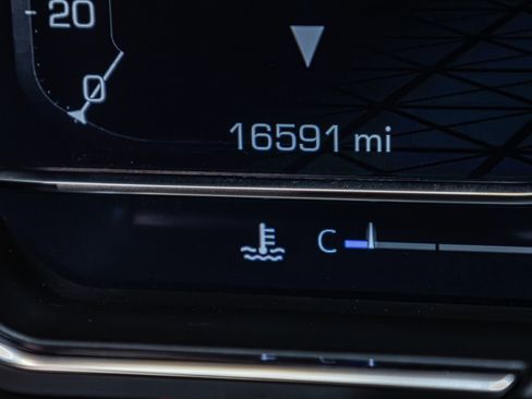 Used 2024 GMC Sierra 2500 Denali Ultimate w/ Max Trailering Package image 22