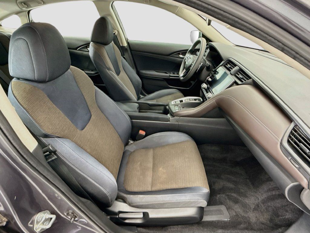 Used 2019 Honda Insight EX image 18