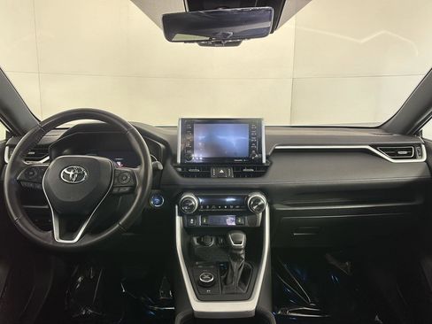 Used 2020 Toyota RAV4 XSE w/ XSE Grade Weather Package image 20