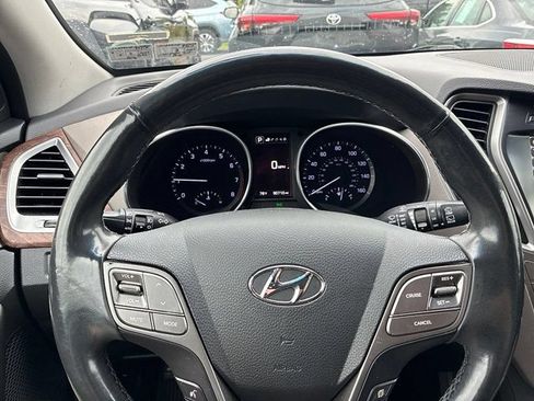 Used 2017 Hyundai Santa Fe AWD w/ Cargo Package image 31