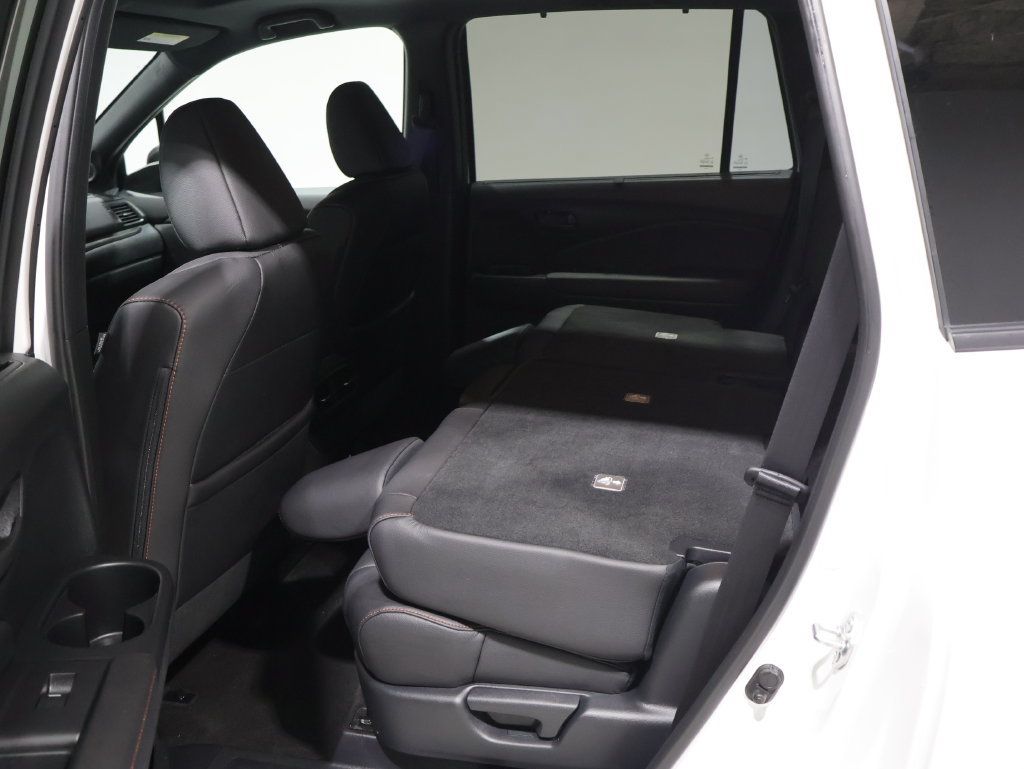 Used 2024 Honda Passport TrailSport image 18