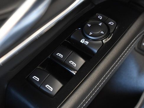 Used 2023 Cadillac CT4 Luxury w/ Sun And Sound Package AWD/4WD image 21