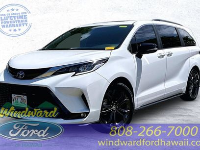 Used 2024 Toyota Sienna LE