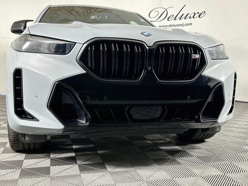 Used 2024 BMW X6 M60i AWD/4WD image 31
