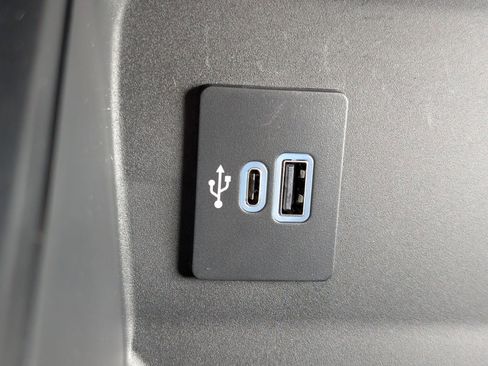 New 2026 Ford F250 XLT w/ FX4 Off-Road Package image 17