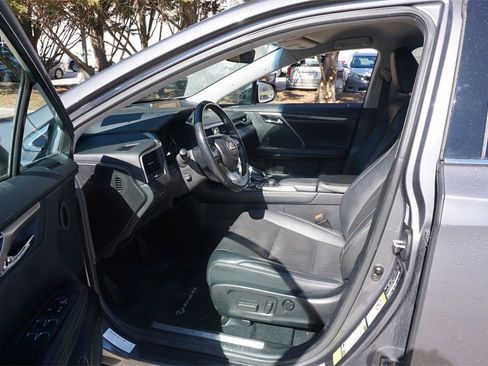 Used 2017 Lexus RX 350 AWD image 2