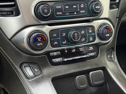 Used 2020 Chevrolet Tahoe LT image 14