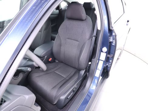 Used 2023 Honda Accord EX image 17