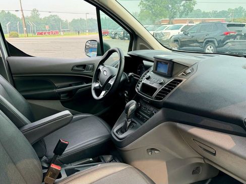 Used 2020 Ford Transit Connect XL FWD image 11