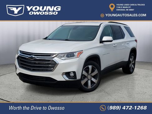 Used 2021 Chevrolet Traverse LT w/ LT Premium Package AWD/4WD image 1