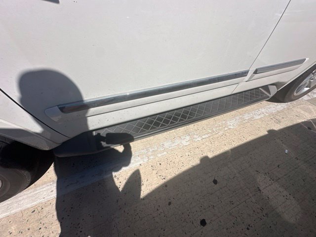 Used 2012 Nissan Armada Platinum RWD image 7