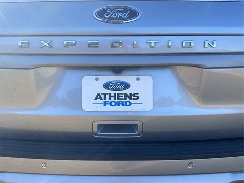 Certified 2024 Ford Expedition Max XLT image 42