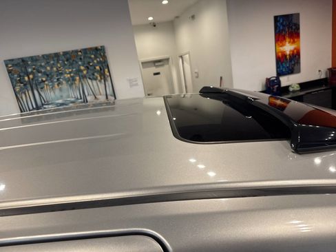 Used 2011 Honda Odyssey EX-L image 17