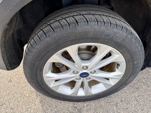 Used 2018 Ford Escape SE AWD/4WD image 13