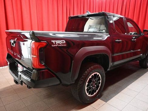 Used 2024 Toyota Tacoma TRD Off-Road image 7