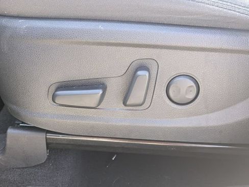 Used 2023 Hyundai Santa Fe SEL FWD image 18