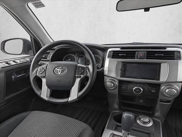 Used 2019 Toyota 4Runner SR5 AWD/4WD image 18