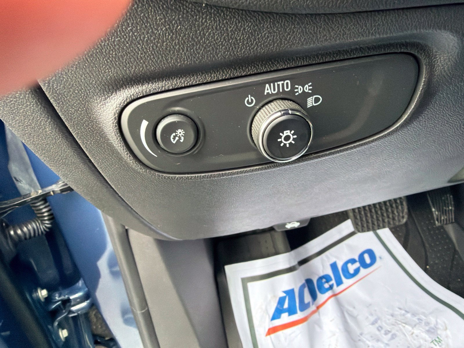 Used 2024 Chevrolet Equinox LT w/ LPO, Floor Liner Package FWD image 14