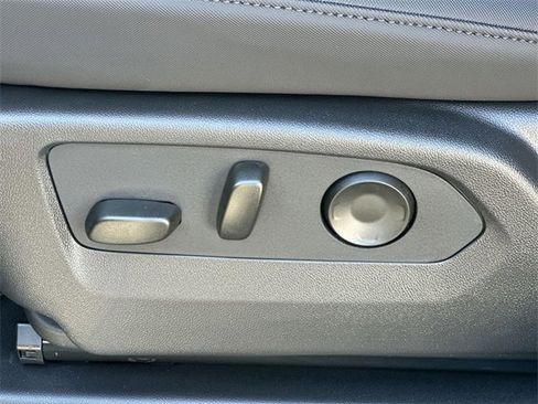 New 2026 GMC Hummer EV SUV image 22