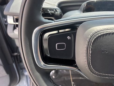 New 2026 Lincoln Navigator L Reserve AWD/4WD image 16