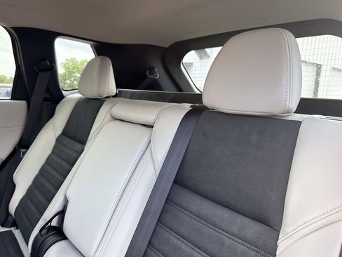 New 2026 Mitsubishi Outlander SE FWD image 13