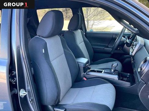 Certified 2023 Toyota Tacoma TRD Off-Road image 8