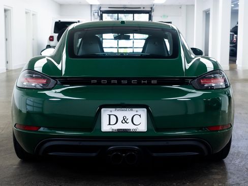 Used 2017 Porsche 718 Cayman S image 5