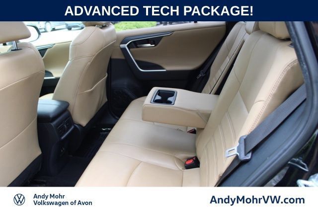 Used 2019 Toyota RAV4 Limited w/ Advanced Technology Package AWD/4WD image 25