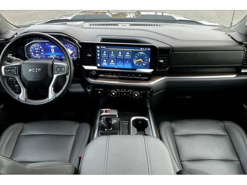 Used 2023 Chevrolet Silverado 1500 LT Trail Boss w/ LT Trail Boss Premium Package image 17