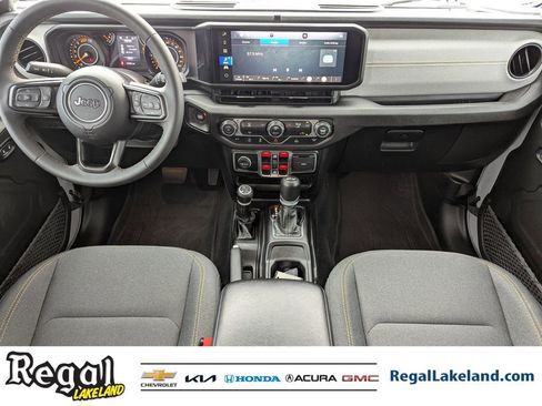 Used 2024 Jeep Wrangler Sport S image 10