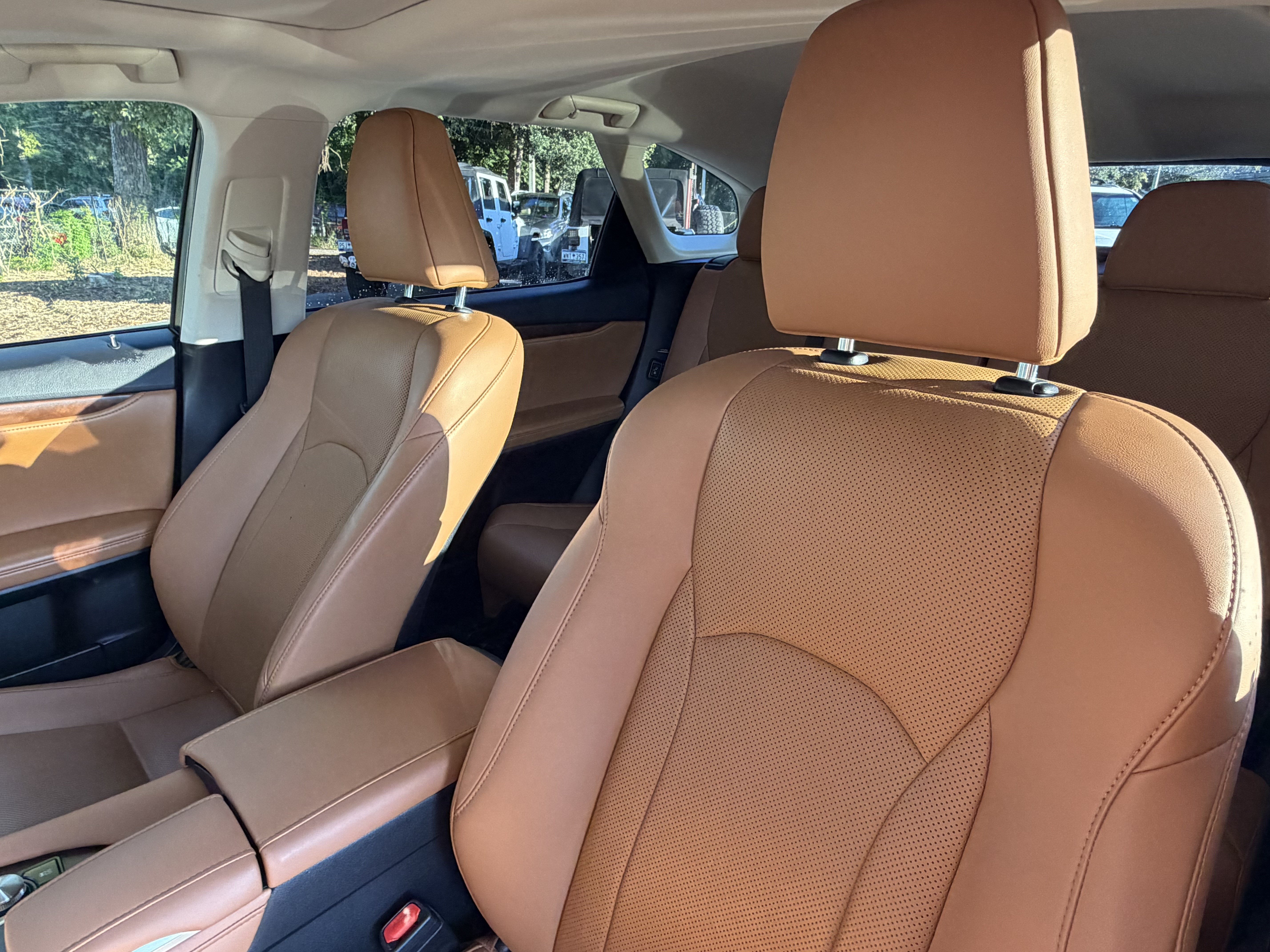 Certified 2021 Lexus RX 350L FWD w/ Premium Package image 18