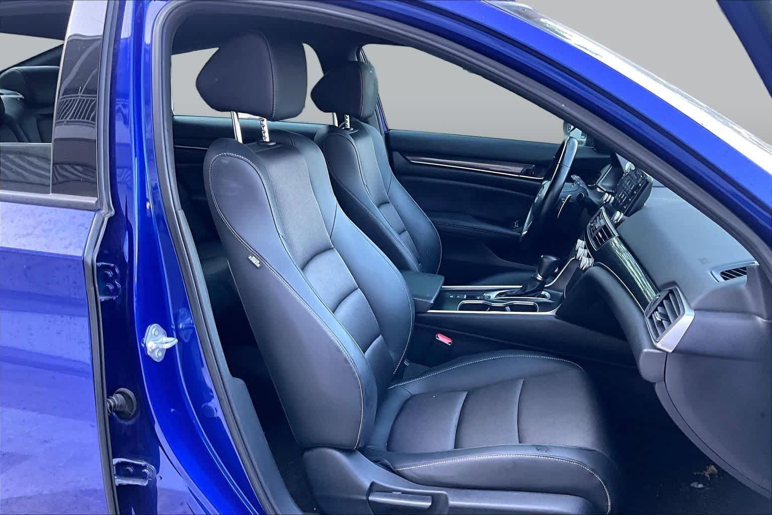 Used 2022 Honda Accord Sport image 8