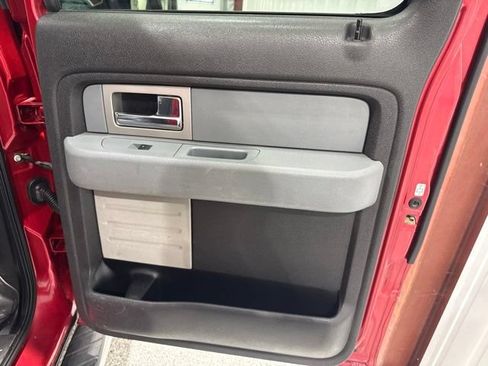 Used 2011 Ford F150 XLT w/ XLT Chrome Pkg AWD/4WD image 18