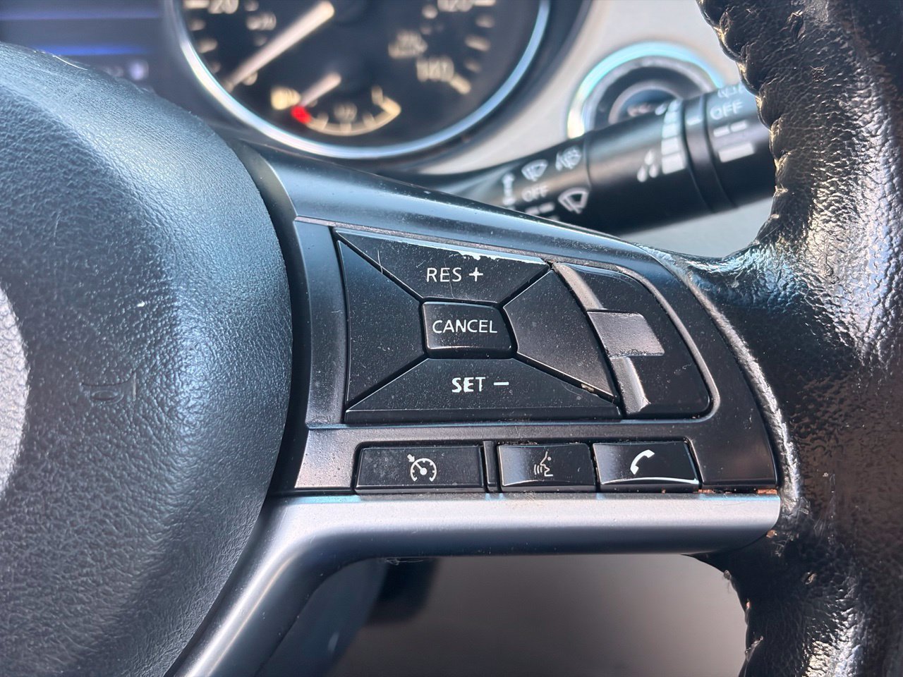 Certified 2021 Nissan Rogue Sport SV FWD image 22