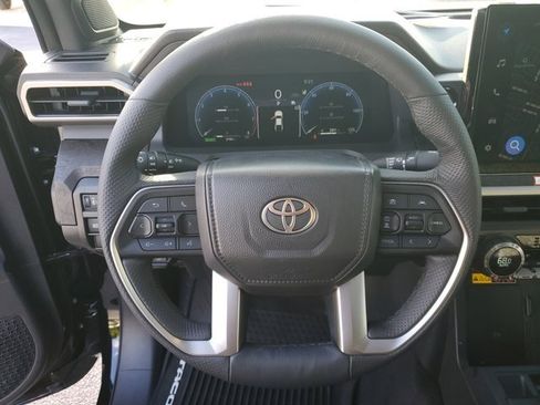 Used 2025 Toyota Tacoma Limited image 16